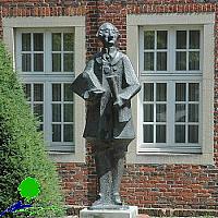 Bronzeskulptur Johann-Konrad Schlaun, dem Barockbaumeister der den Nottulner Ortkern entworfen hat